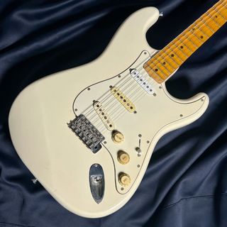 Squier by FenderCST-45 / Yngwie ST Mod JVシリアル