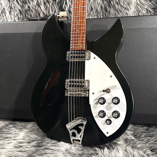 Rickenbacker330 Jetglo