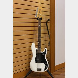 FenderPlayer II Precision Bass, Rosewood Fingerboard / Polar White 