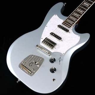 ギルドのサーフライナー・デラックスに2つのカラー・バリエーションが