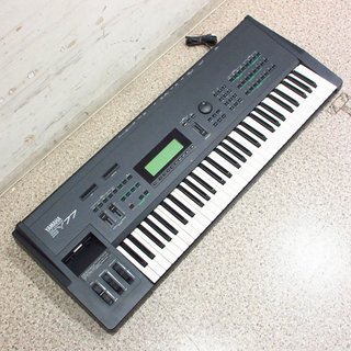 YAMAHA SY77 -ハードケース付-"ワークステーション・シンセ"【横浜店】