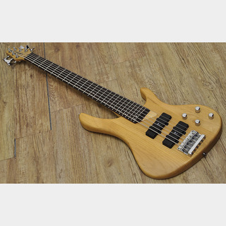 Washburn XB-600 ベースギター Washburn XB-600 B 税込販売価格 ￥52,800- 中古 6弦ベース入門