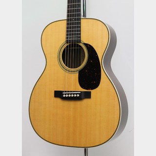 Martin 000-28EC Eric Clapton Acoustic Sunburst | The Music Zoo