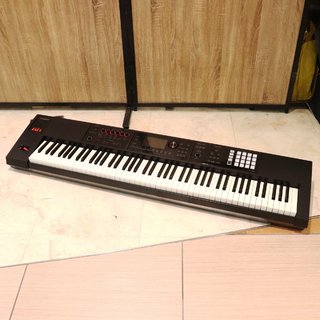 Roland FA-08 Music Workstation 【梅田店】