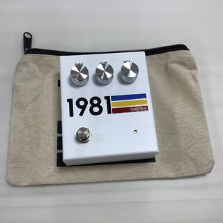1981 Inventions DRV Black & White プリアンプ/ ディストーションペダル