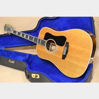 GUILD D-55 2014年製 FISHMANピックアップ ハードケース付き GUILD D-55 2014年製 FISHMANピックアップ ハードケース付き