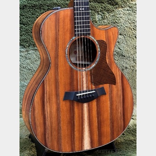 Taylor 【Taylor 選定品‼】724ce V-Class -Hawaiian Koa- #1209222067【48回迄金利0%対象】