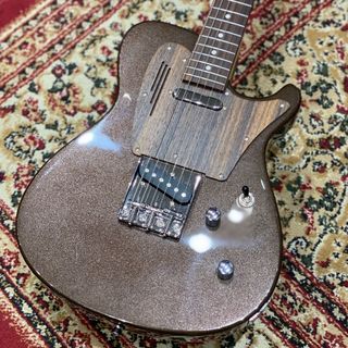 Magneto Guitars UT-2300 MKBR (Metallic Brow) エレキギター ギグバッグ付属UT-Wave Classic