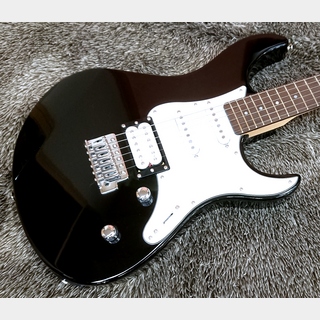 YAMAHAPACIFICA112V BL (Black) 【大人気エントリーモデル!】