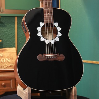 Zemaitis CAG-90F, Gloss Black Mother of Pearl