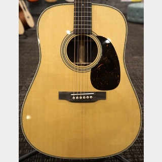 Martin HD-28 Standard #2866071【重厚な音色個体】【ヘリンボーンインレイ】