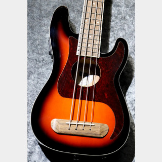 FenderFullerton Precision Bass Uke 3CS #CAU2304198【ウクレレエレキベース】【簡易ライブにぴったり!】