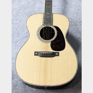 Martin 【濃いローズ個体】000-42Modern Deluxe #2901215【無金利キャンペーン・送料当社負担】