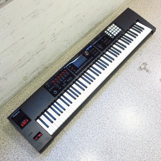 Roland FA-08 Music Workstation 88鍵シンセサイザー 【横浜店】