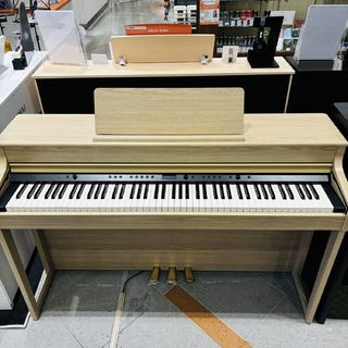 Roland HP702 LAS ライトオーク調 HP-702 【展示品売切のため特別価格】