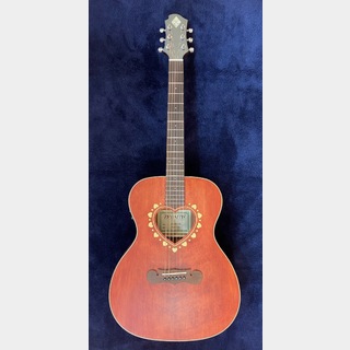 ゼマイティスのエレアコCAF-85Hに、パープルとホワイトの2色が新登場