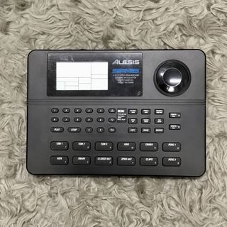 ALESIS SA-16