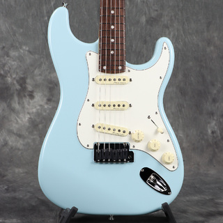 フェンダーがReiのシグネチャー・ギター“Rei Stratocaster R246”を発表