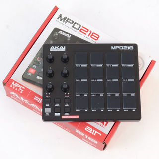 AKAI 【中古】 USB/MIDIパッドコントローラー AKAI Professional MPD218 USB/MIDIパッドコントローラー