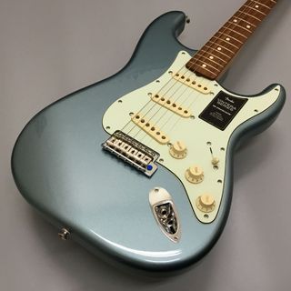 FenderVINTERA 60s Stratcaster Ice Blue Metallic【現物写真】【フェンダー】【青】 　