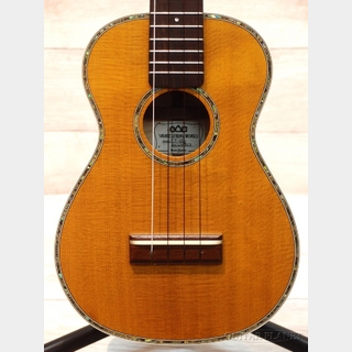 URABE UKULELE(占部) CT-42c 【コンサートテナー】【スプルース/メイプル】【ピックアップ搭載】【24回金利0%対象】【送料込】