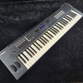 YAMAHA MX61 - シンセサイザー【現物画像】
