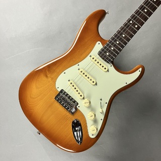 Fender American Performer Stratocaster Rosewood Fingerboard Honey Burst エレキギター 【3.60kg】