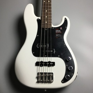 FenderAmerican Performer Precision Bass (Arctic White)