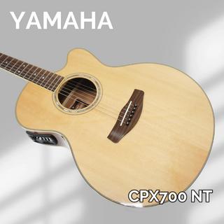 YAMAHA CPX700 NT