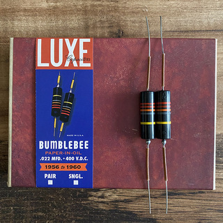 Luxe1956-1960 Matched Pair of Luxe Oil-Filled .022mF Bumblebee Capacitors