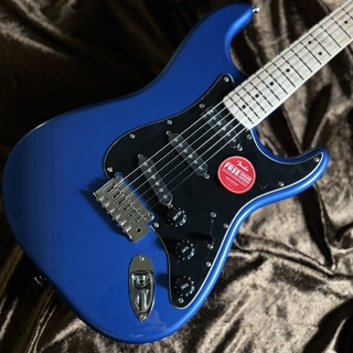 Squier by Fender Affinity Series Stratocaster Black Pickguard Lake Placid Blue 《現物画像 / 迅速発送！》