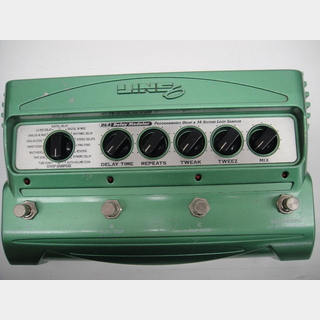 LINE 6 DL-4  Delay Modeler