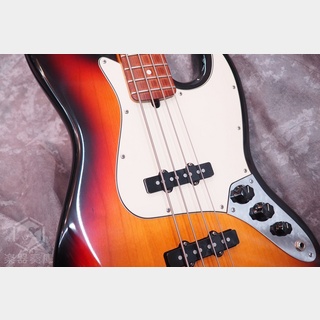 FenderAmerican Standard Jazz Bass