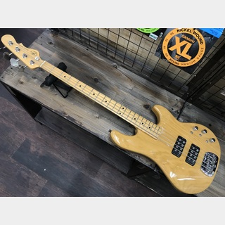 G&LL-2000 BASS Tribute Series Made in Japan