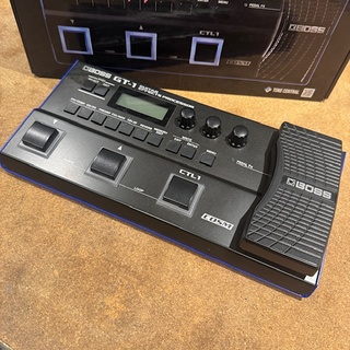 BOSS USED/GT-1