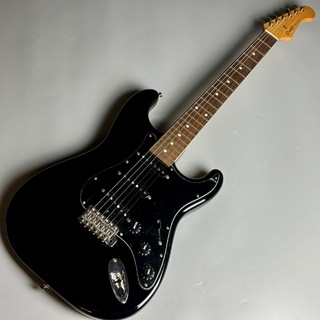 CoolZ ストラト ヘッドホンアンプ付き ☆大人気商品☆ CoolZ ストラト ヘッドホンアンプ付き ギター