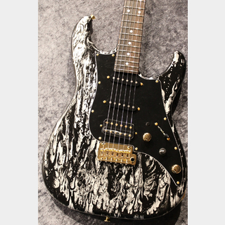 James Tyler USA Studio Elite HD/ Swamp Ash Body/ M.Ebony FB/ Black Shmear Semi Gloss #24637 【3.43kg】