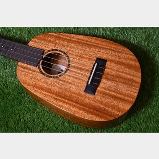 Uma Ukulele UK-20SCP Concert Pine NA