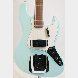 Fender New American Vintage '64 Jazz Bass Daphne Blue