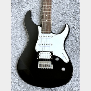 YAMAHA PACIFICA112V BL (Black) 【大人気エントリーモデル!】