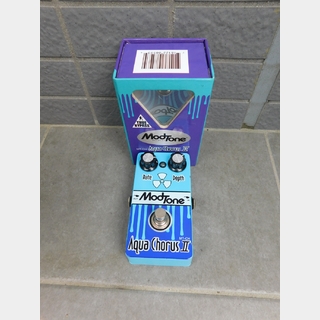 Mod Tone Aqua Chorus II エフェクター tp044-0273988_2_m.jpg