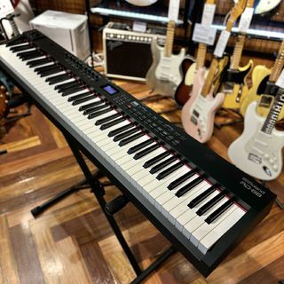 Roland 【展示1台限り！】RD-88 スピーカー内蔵88鍵ステージピアノ