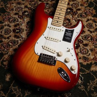 Fender Player II Stratocaster Maple Fingerboard, Chambered Ash Aged Cherry Burst