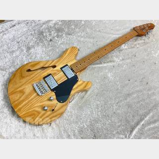 Sterling by MUSIC MAN JV60C NT (Natural)