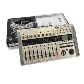 即発送 zoom R24 公式交換品　新品未使用 値段交渉可 ZOOM、R24の検索結果【楽器検索デジマート】