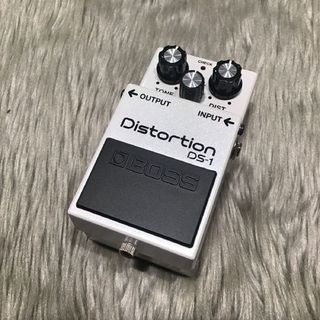 BOSS DS-1-WH【限定カラー】【実物画像】