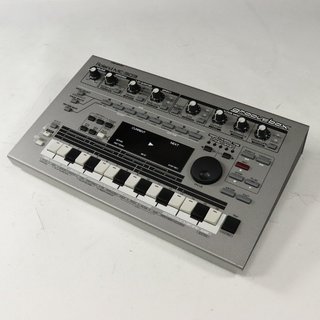 Roland MC-303 groovebox 【梅田店】