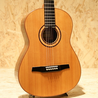 Marchione Guitars Premium Sitka Spruce/Madagascar Rosewood Flat Top