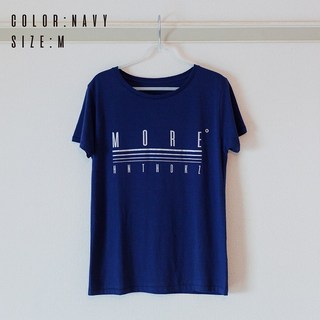 Ikebe OriginalHINATCH Bassist 25th Anniversary Collaboration T-Shirt 「MORE゜」(Navy/S)