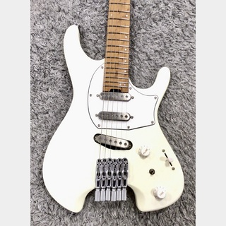 Ibanez ICHI10 Ichika Signature Model  VWM (Vintage White Matte)  -Q Series-【2024年製】